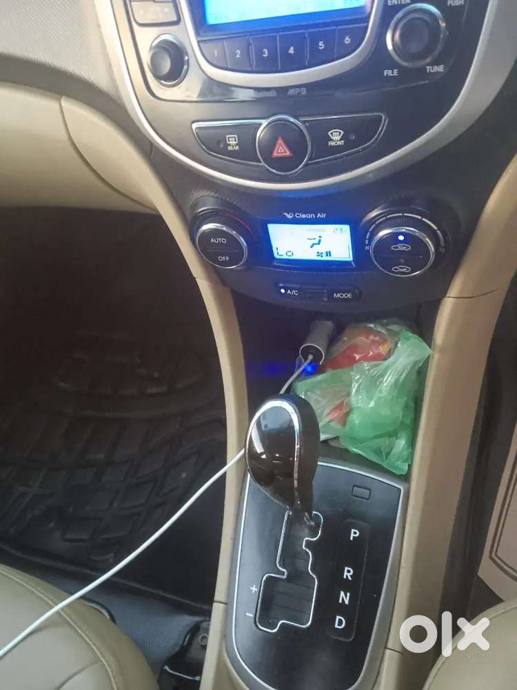 Hyundai Verna 2013 Diesel 120000 Km Driven