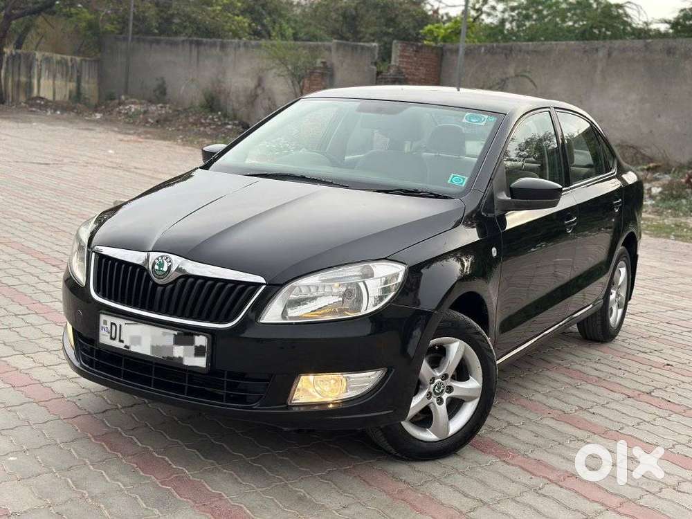 Skoda Rapid 1.0 Rider Plus Tsi At, 2012, Petrol