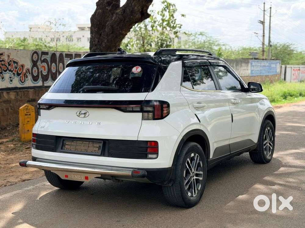 Hyundai Venue 1.5 Crdi Sx Dual Tone Sport, 2023, Diesel