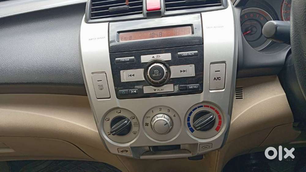 Honda City 1.5 E Mt, 2011, Petrol