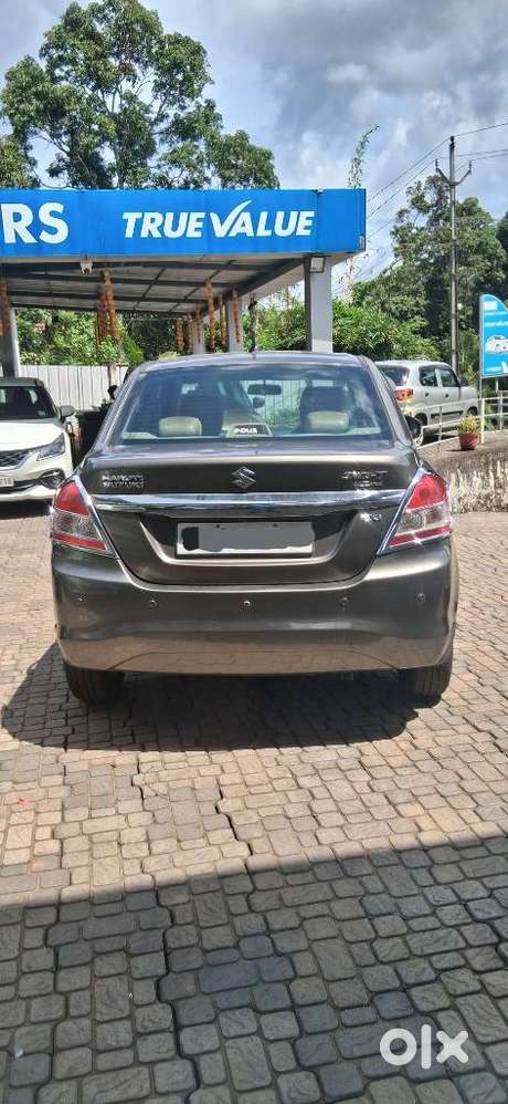 Maruti Suzuki Dzire 1.2 Zxi, 2016, Petrol
