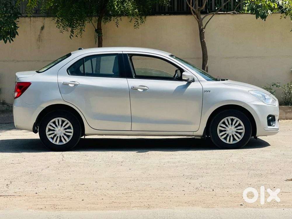 Maruti Suzuki Swift Dzire 1.2 Vxi Bsiv, 2018, Petrol