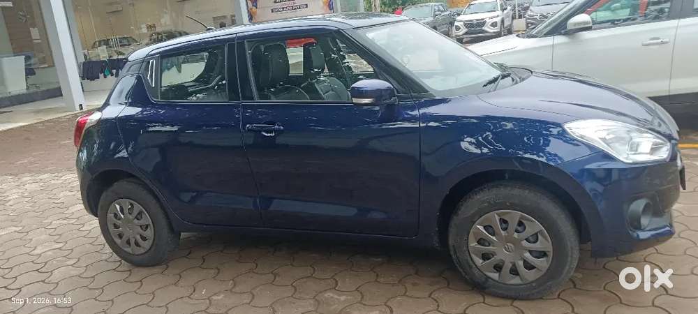 Maruti Suzuki Swift Vxi 2022