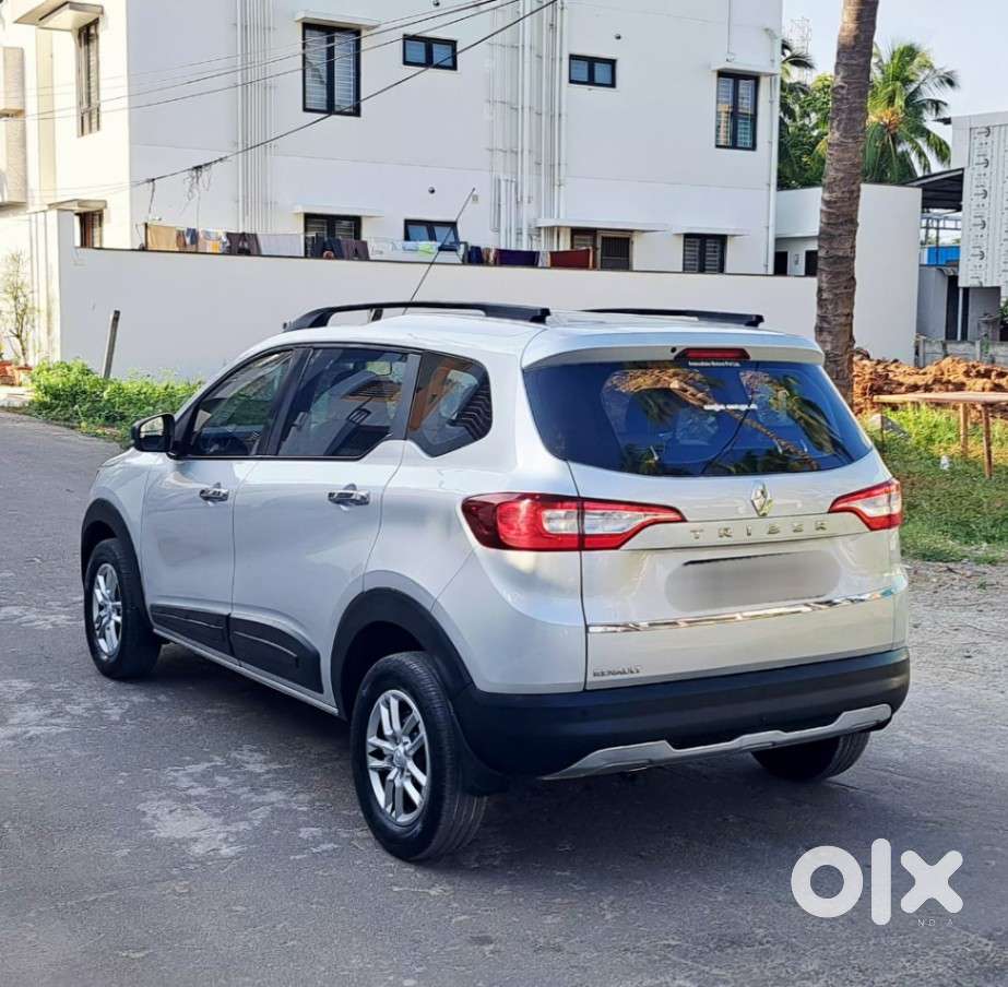 Renault Triber Rxt, 2021, Petrol