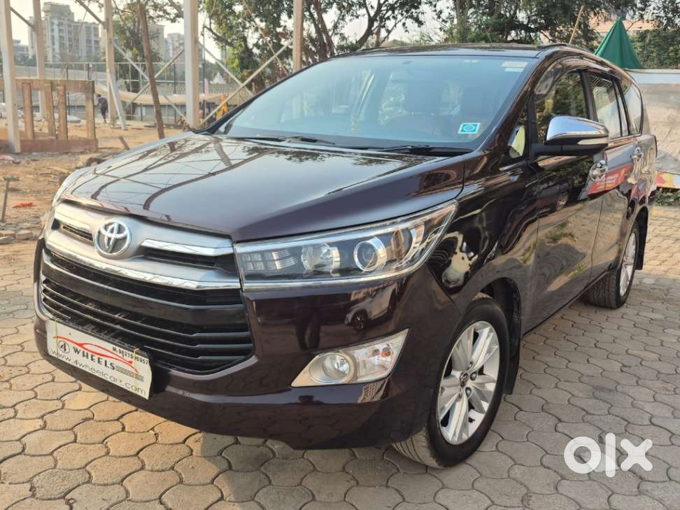 Toyota Innova Crysta 2.8z Automatic, 2016, Diesel