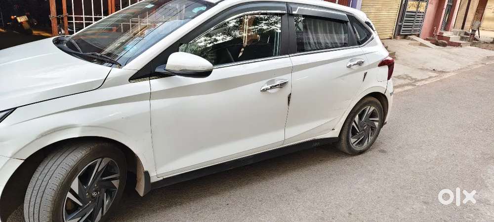 Hyundai New I20 2022 Petrol 25000 Km Driven Top Model Sunroof