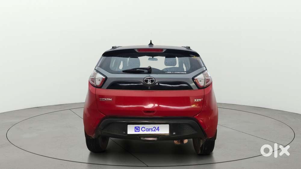 Tata Nexon 1.2 Revotron Xza Plus Dualtone, 2019, Petrol