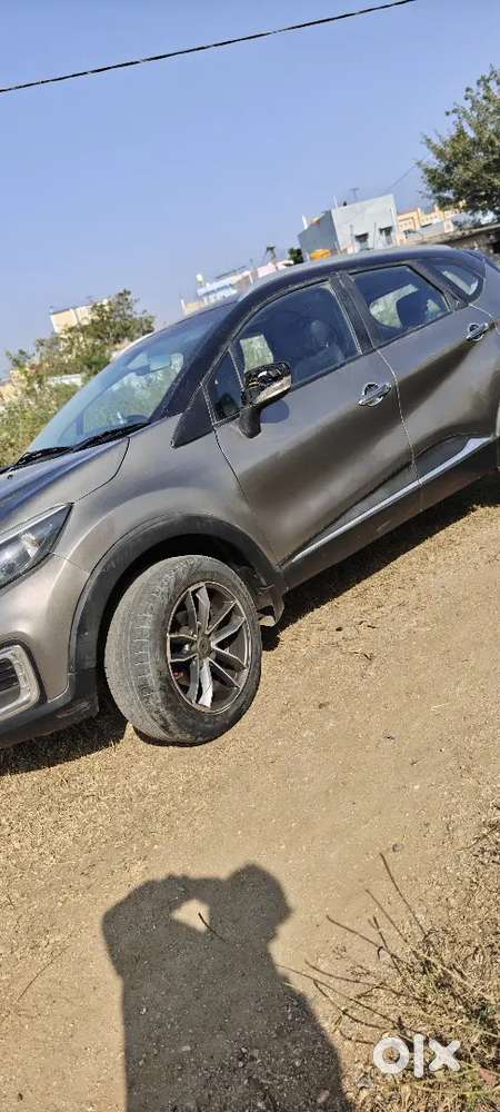 Renault Captur 2018 Diesel 80000 Km Driven