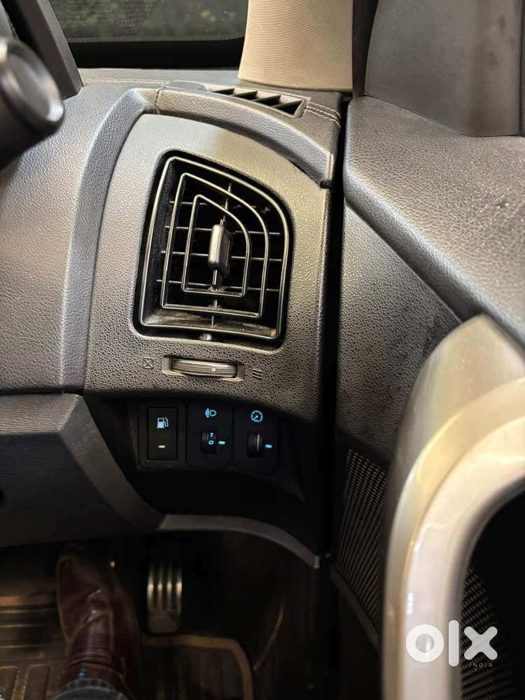 Mahindra Xuv500 W11 Option, 2021, Diesel