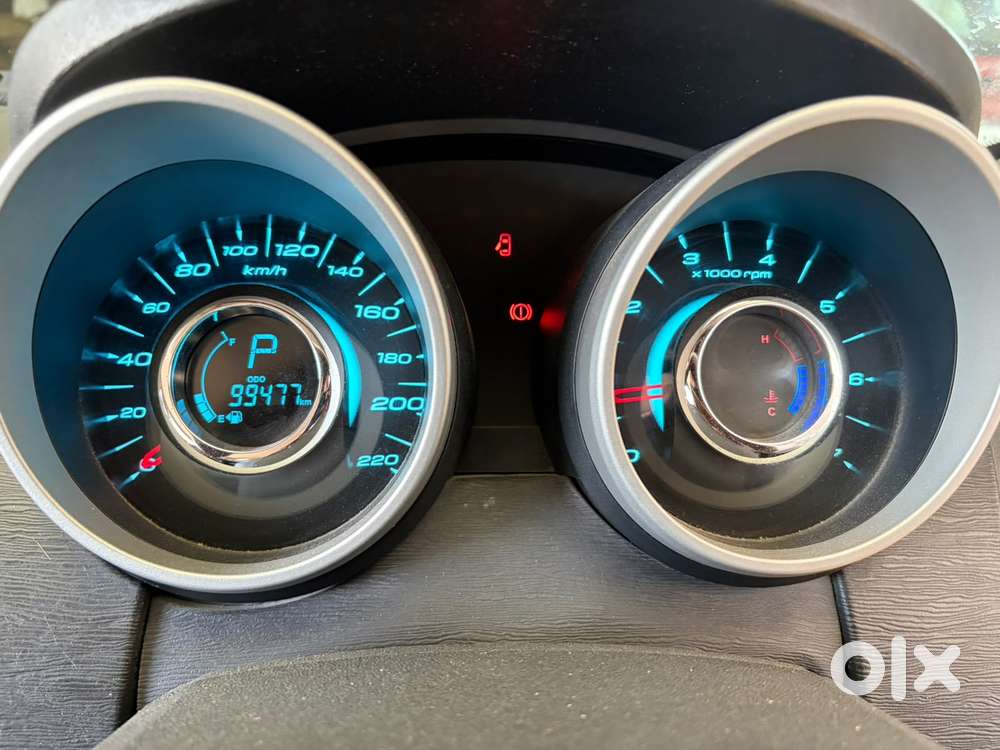 Mahindra Xuv500 At W6 2wd, 2017, Diesel