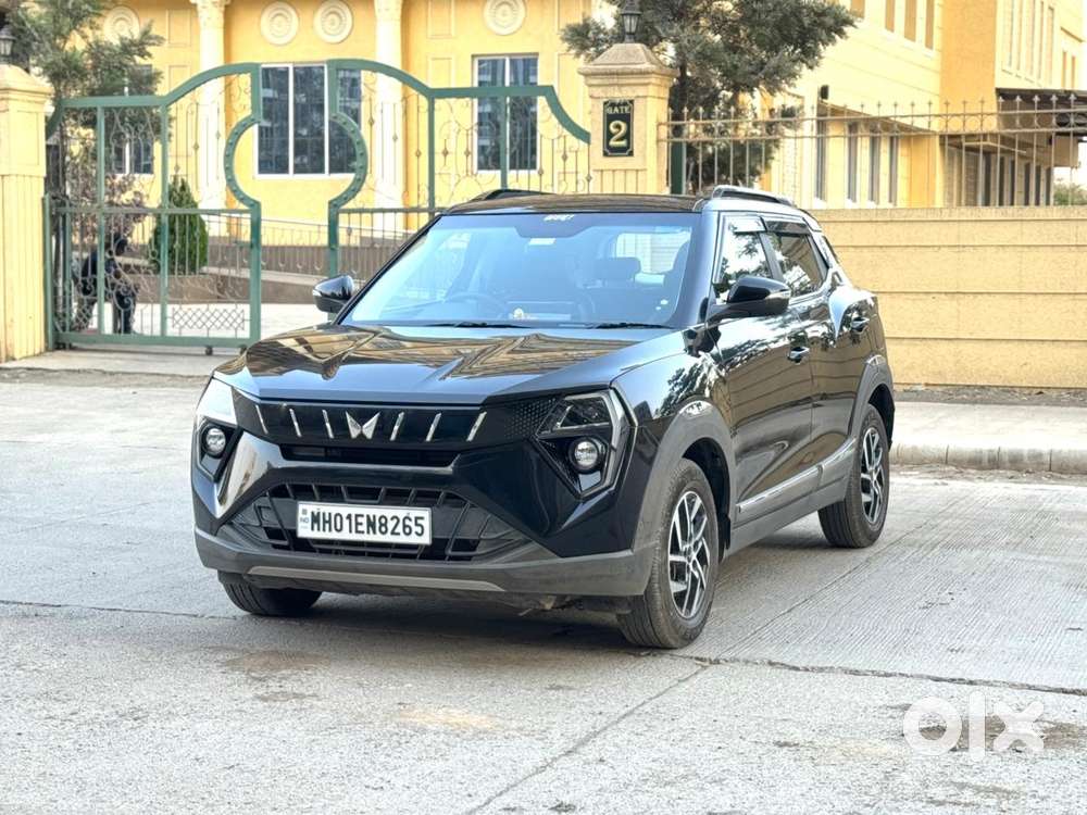 Mahindra Xuv 3xo Ax5 Pm Mt, 2024, Petrol