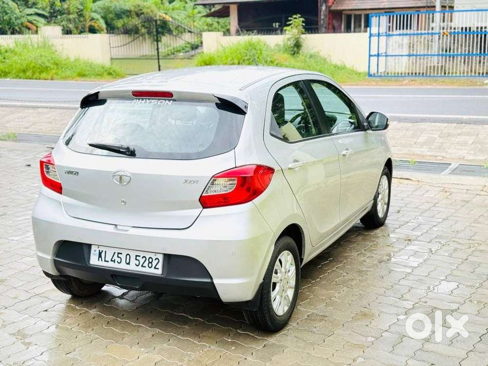 Tata Tiago 1.2 Revotron Xza, 2018, Petrol