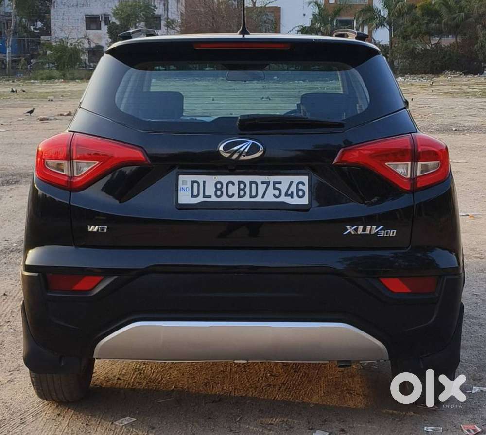 Mahindra Xuv300 W8 Option Diesel, 2022, Diesel