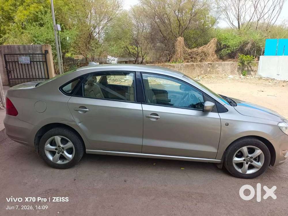 Skoda Rapid 1.6 Mpi Ambition, 2013, Diesel