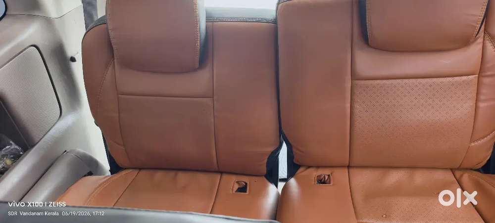 Toyota Innova 2016