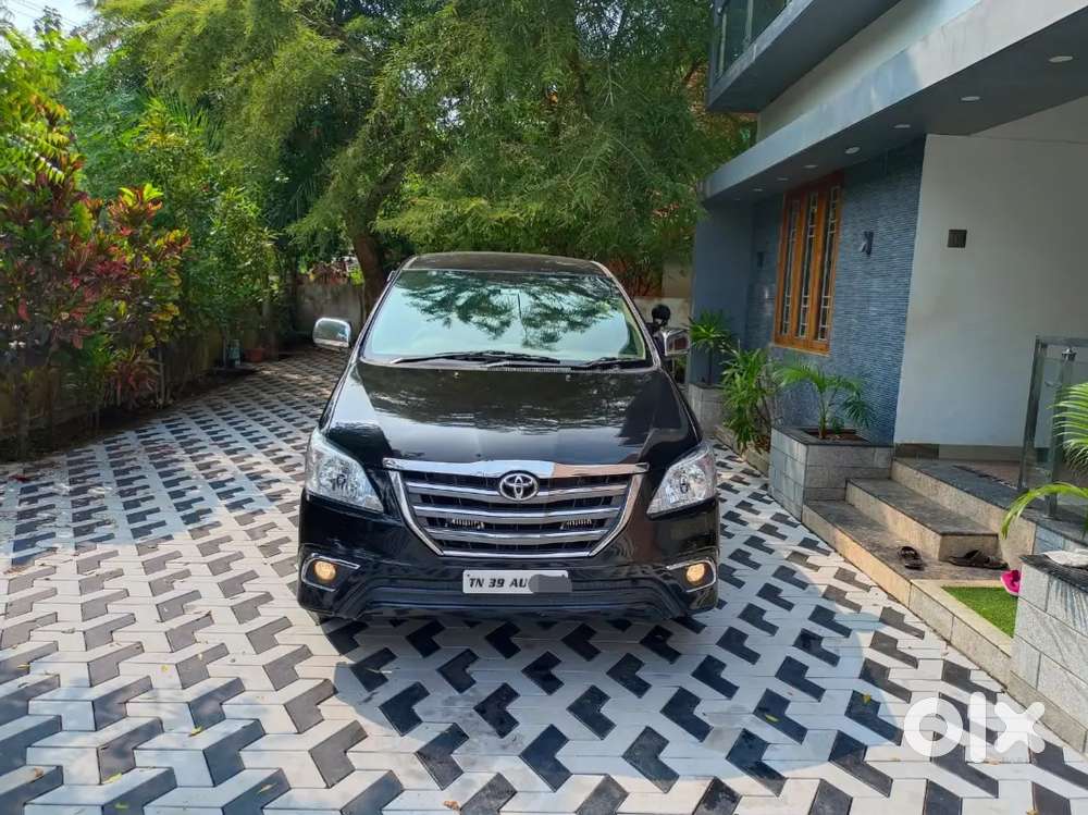 Toyota Innova V 7 2009