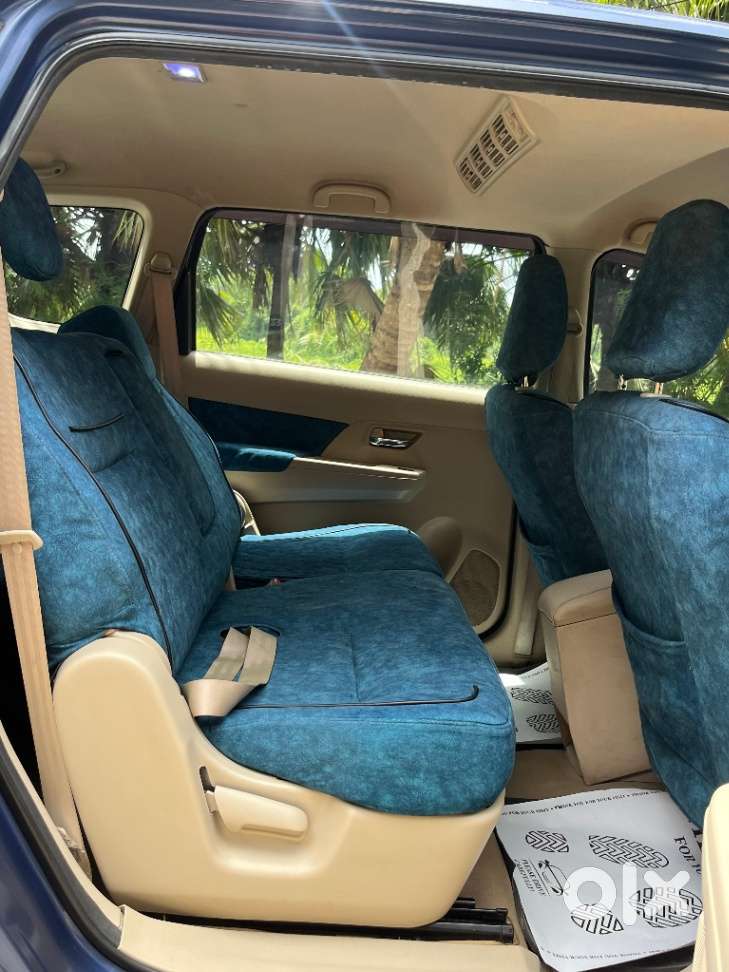 Maruti Suzuki Ertiga Vxi Cng, 2022, Petrol