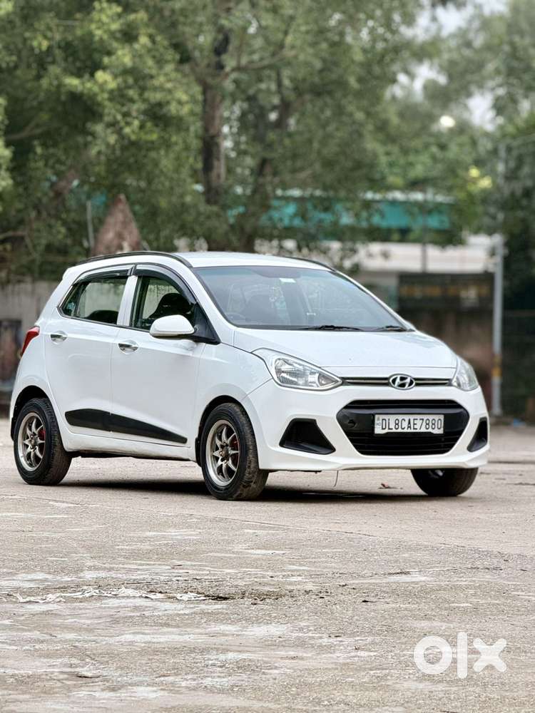 Hyundai Grand I10 Sportz O 1.2, 2015, Petrol