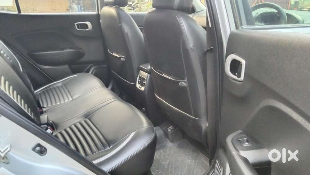 Hyundai Venue 1.0 Sx Turbo Imt, 2021, Petrol