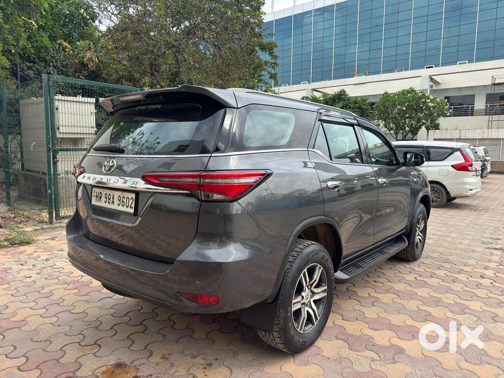 Toyota Fortuner Automatic 2021 Diesel Well Maintained