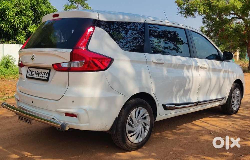 Maruti Suzuki Ertiga Vxi (o) Cng, 2024, Petrol