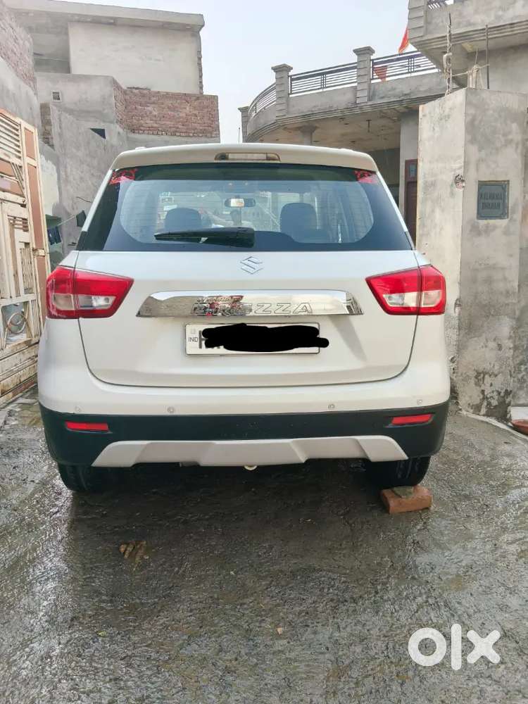 Brezza Maruti Suzuki Zdi Good Quality No Scratch