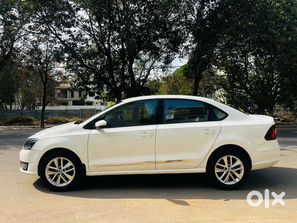 Skoda Rapid 1.5 Tdi At Style, 2017, Diesel