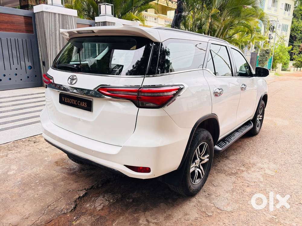 Toyota Fortuner 4x2 At 2.8 Diesel, 2023, Diesel