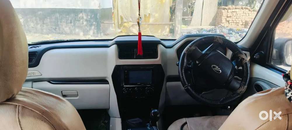 Mahindra Scorpio Classic 2015