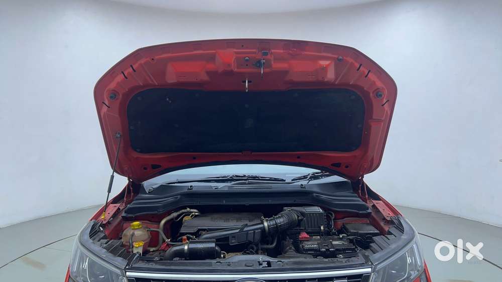 Mahindra Xuv300 W8 Option, 2020, Petrol