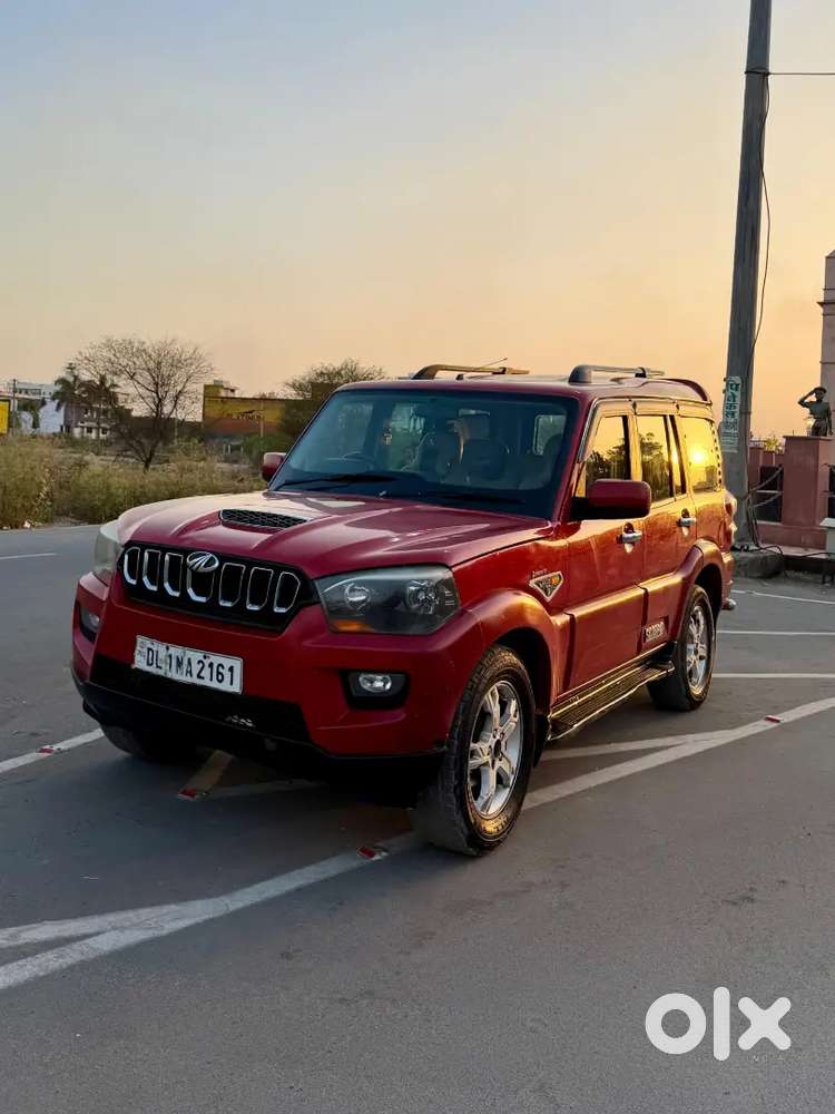 2017 Model 1st Owner Mahindra Scorpio S4