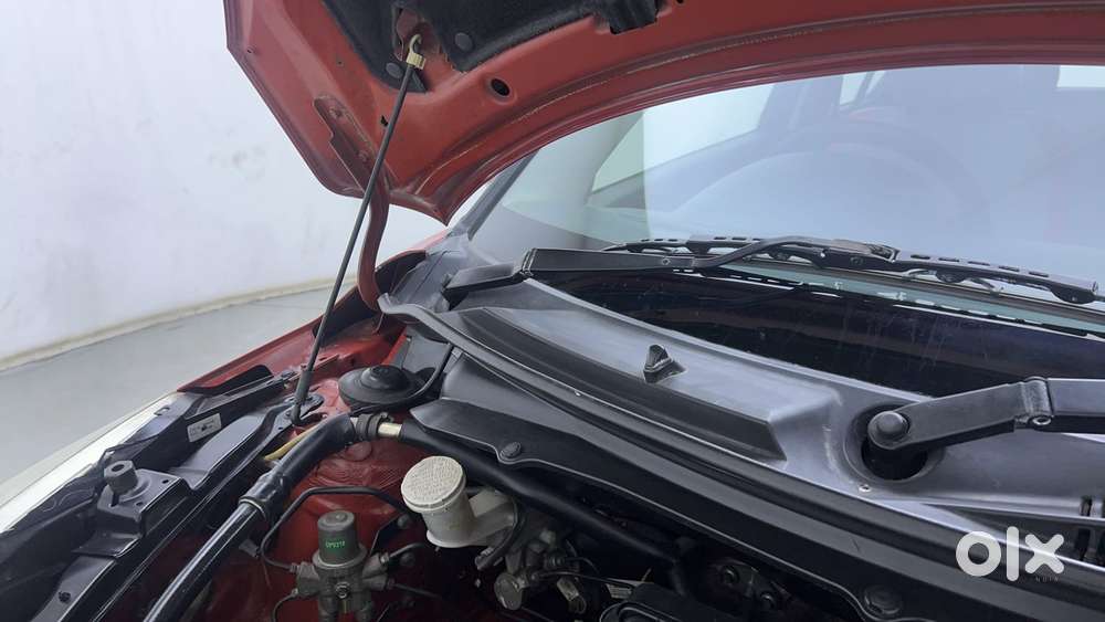 Maruti Suzuki Swift Vvt Vxi, 2014, Petrol