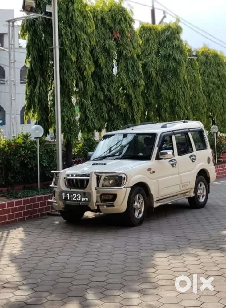 Mahindra Scorpio Classic Diesel 2010
