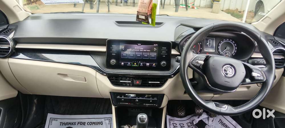 Skoda Slavia Active 1.0l Tsi Mt, 2023, Petrol