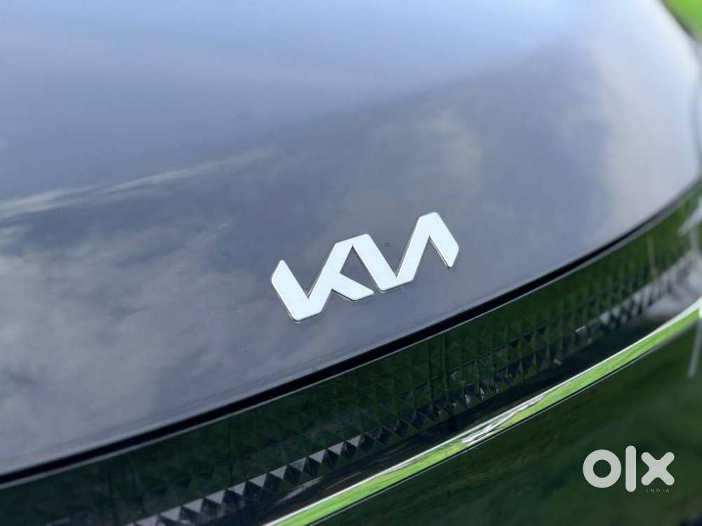 Kia Carens 1.4 Prestige Plus Turbo Dct 7 Str, 2022, Petrol