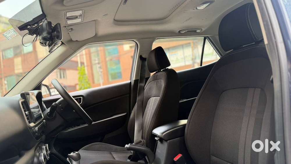 Hyundai Venue 1.0 Sx (o) Turbo Dct, 2019, Petrol