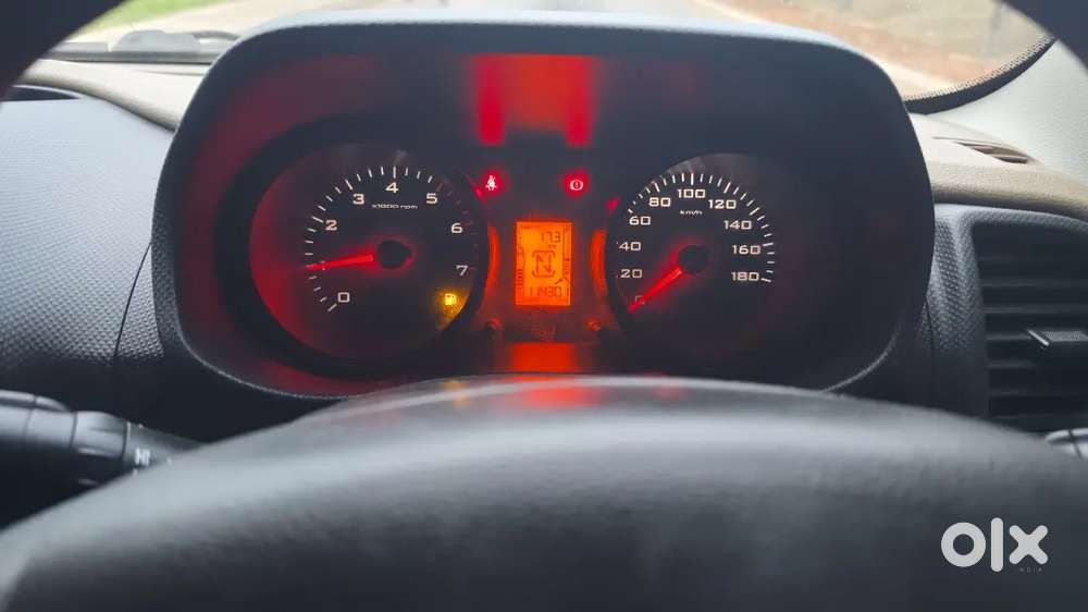 Mahindra Tuv 300 2017 Diesel Manual