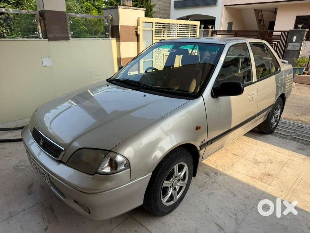 Maruti Suzuki Esteem 2002 Petrol Well Maintained, Officer Driven Car