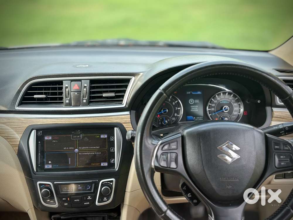 Maruti Suzuki Ciaz 1.5 Alpha Shvs Mt, 2018, Petrol