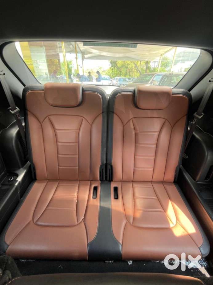 Mahindra Alturas G4, 2021, Diesel