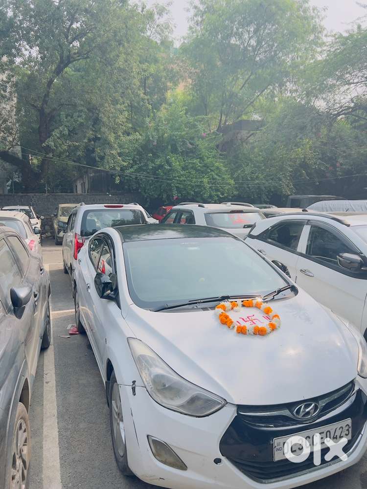 Hyundai Elantra Petrol 2014