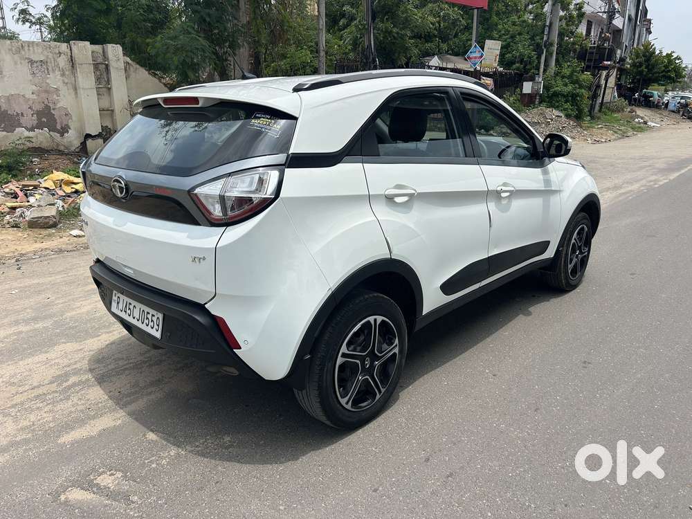 Tata Nexon 1.2 Revotron Xt Plus, 2019, Petrol