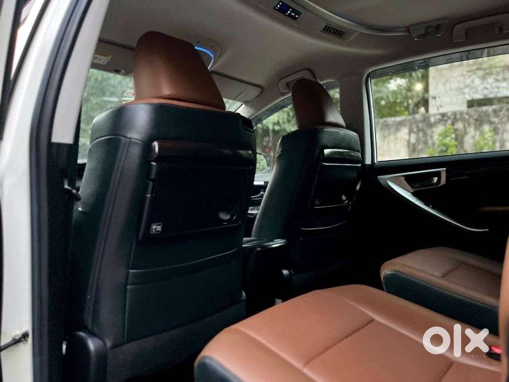 Toyota Innova Crysta [2020-ongoing] 2.4 Zx At 7 Str, 2022, Diesel