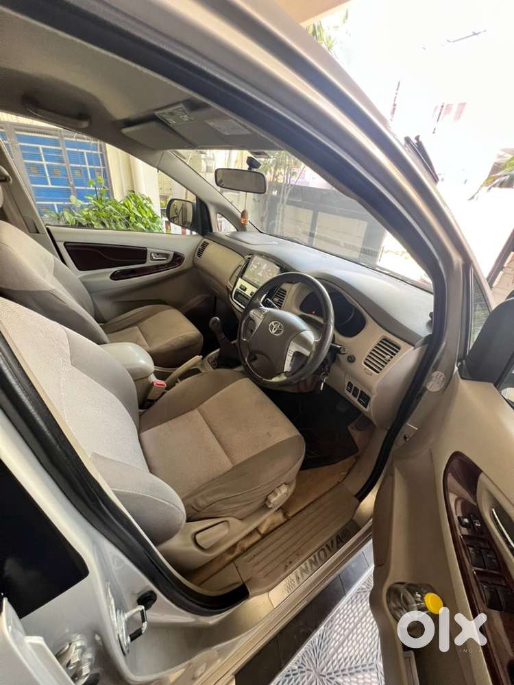 Toyota Innova Diesel 2014
