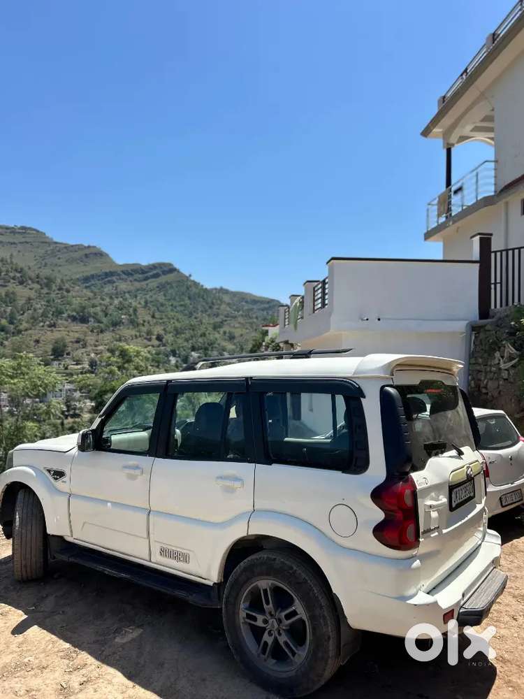 Mahindra Scorpio Classic 2018 Diesel 80000 Km Driven