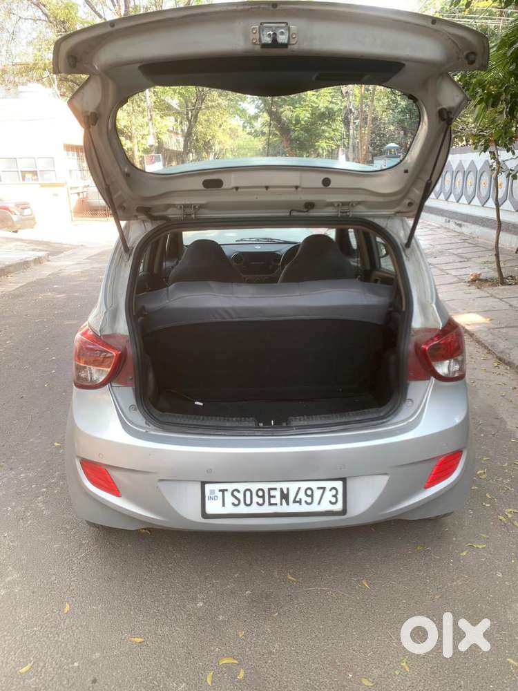 Hyundai Grand I10 Asta Option, 2016, Petrol