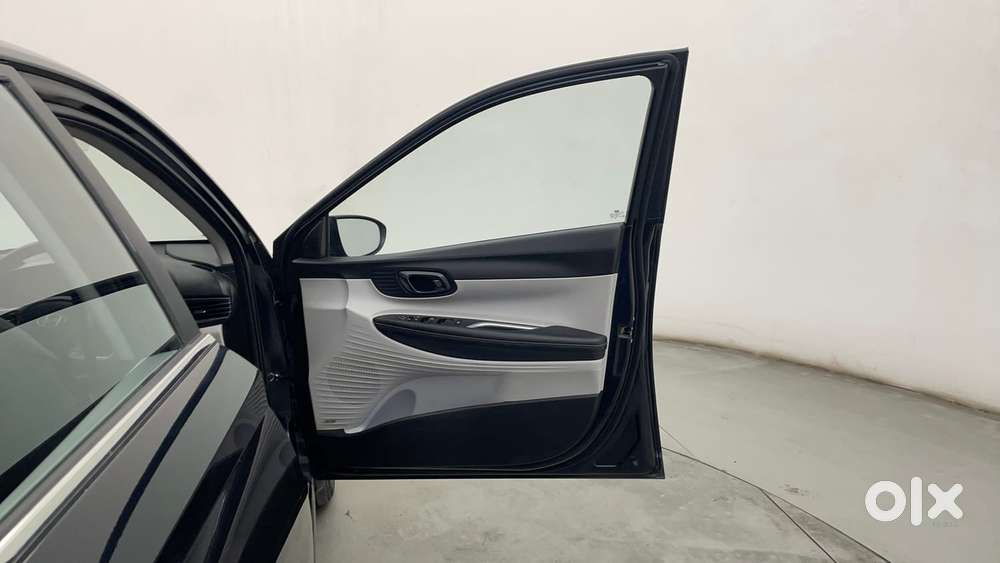 Hyundai New I20 1.2 Asta Mt, 2024, Petrol
