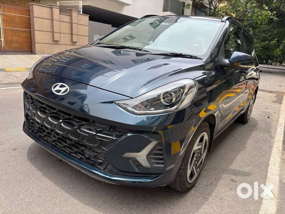 Hyundai Grand i10 Nios AMT Sportz, 2025, Petrol