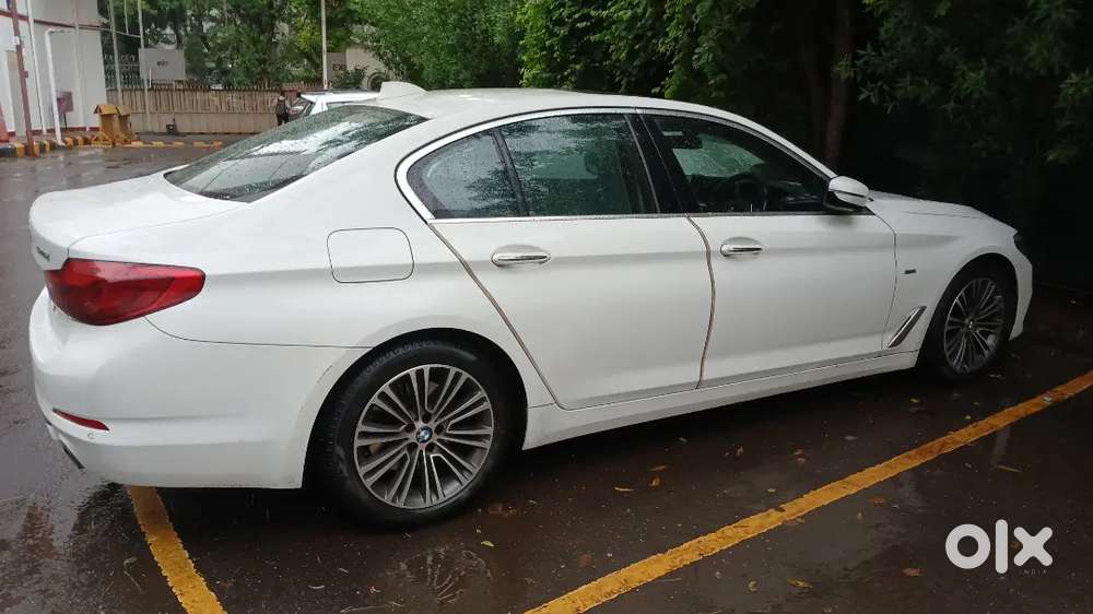 2017 Bmw 5 Series Variant Year
