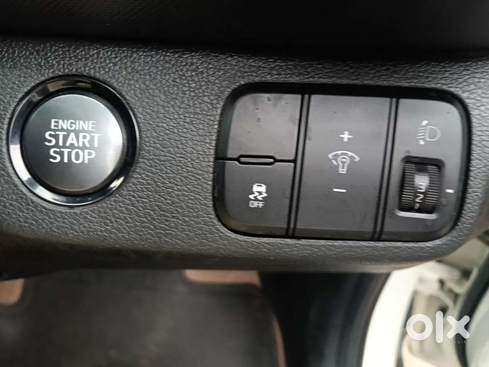 Hyundai Venue Sx Plus Turbo Dct, 2020, Petrol